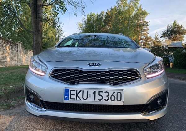 Kia Ceed cena 39900 przebieg: 144000, rok produkcji 2017 z Poręba małe 154